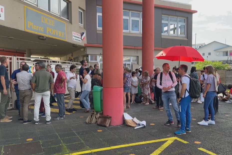 Saint Joseph Un D Brayage Des Enseignants Du Lyc E Pierre Poivre Pour