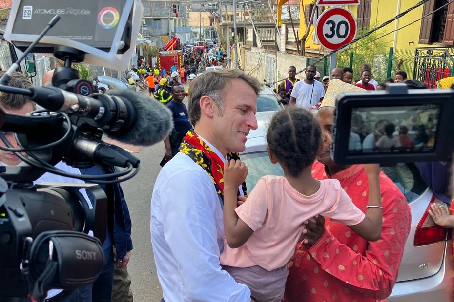 Cyclone Chido Mayotte Emmanuel Macron Au Plus Pr S Des Sinistr S