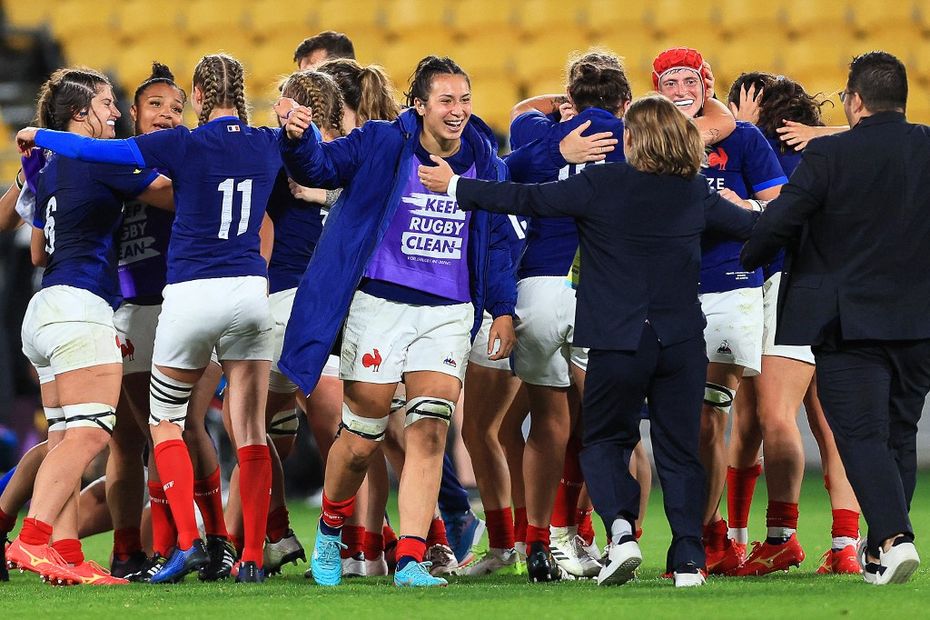 Rugby Avec Manae Feleu Les Bleues Battent La Nouvelle Z Lande Pour