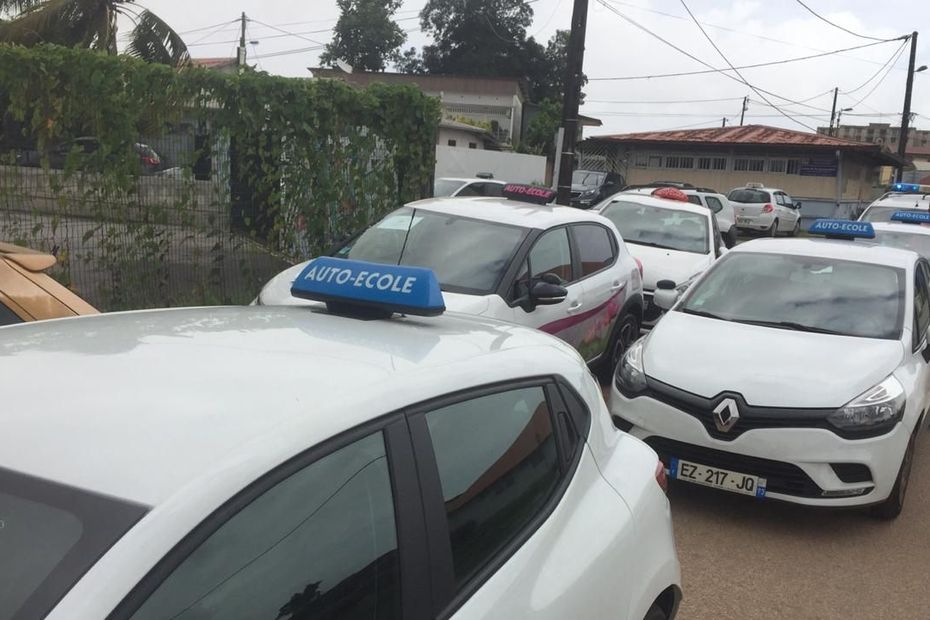 Cayenne Manifestation Et Ralentissements En Centre Ville Les Auto