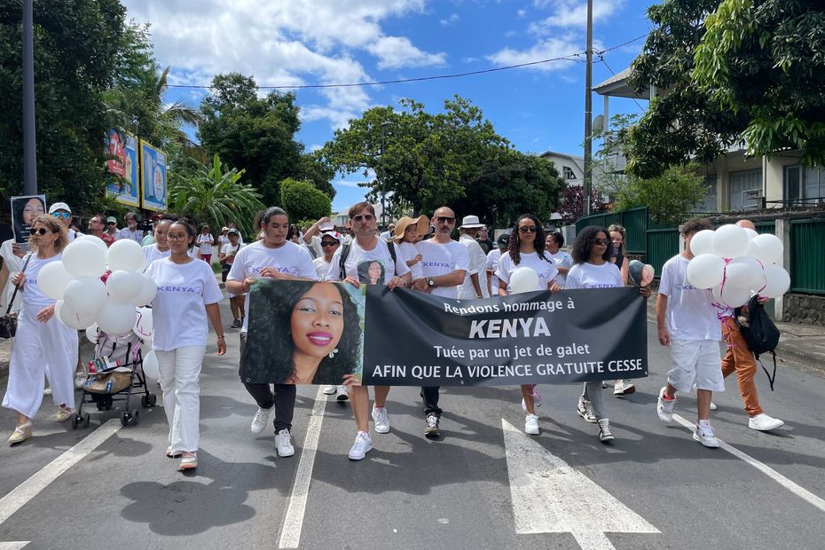 Une marche blanche pour rendre hommage à Kenya tuée par un jet de