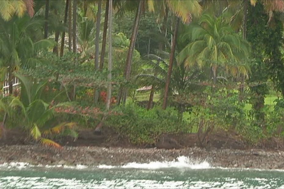 Les Plages Du Pr Cheur Englouties Par La Houle