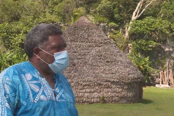 Le confinement 2021 dans une tribu de Lifou.