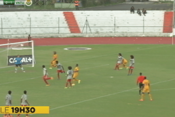 Foot Vanuatu/ Calédonie