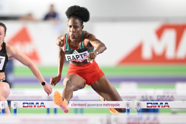 Troisième titre de championne de France du 60 mètres haies pour la Martiniquaise Laëticia Bapté.