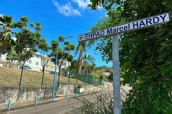 L'EHPAD Marcel Hardy est situé au quartier Pointe Lynch du Robert.