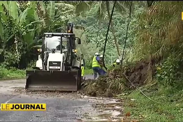 Circulation perturbée à Hitiaa suite à un éboulement