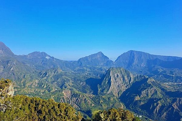 Ciel bleu sur les hauts 19 novembre 2024