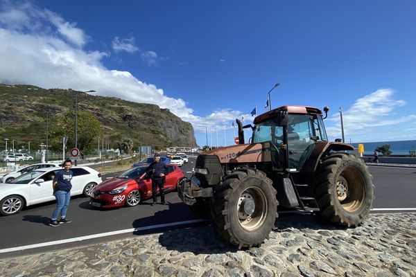 Manifestation planteurs, transporteurs Saint-Denis