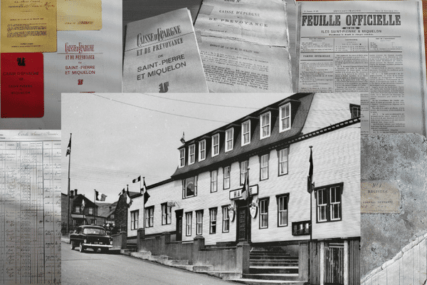 De son ouverture en septembre en 1874 à son déménagement en 1989, les bureaux de la Caisse d'Epargne étaient situés en annexe des locaux de la maire de Saint-Pierre.