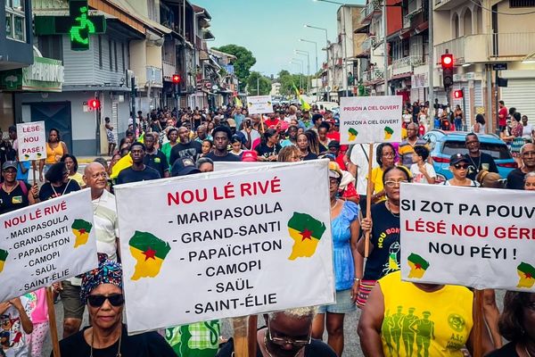 Une marche à Cayenne en soutien aux communes isolées qui font face à la sécheresse