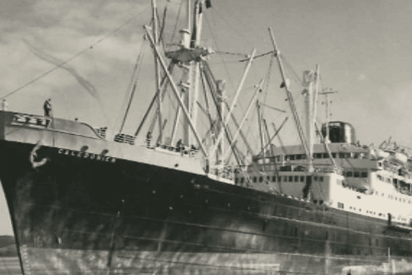 bateau croisière Caledonien 