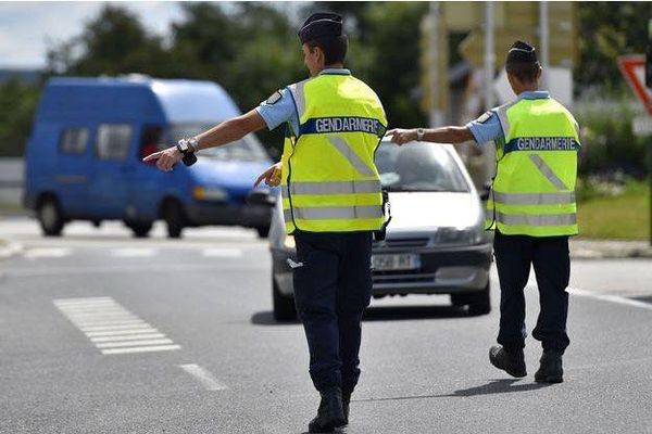 Contrôles routiers en zone gendarmerie