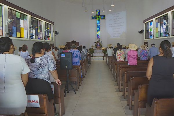 Pour le vendredi saint, les protestants ont jeûné de 8h à 14h.