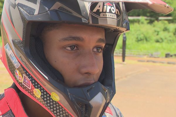 Giani Catorc, 14 ans, champion de moto.