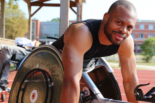 A 30 ans, Alex Adélaïde fait partie des neuf ultramarins qui partent ce jeudi pour les jeux paralympiques, à Rio.