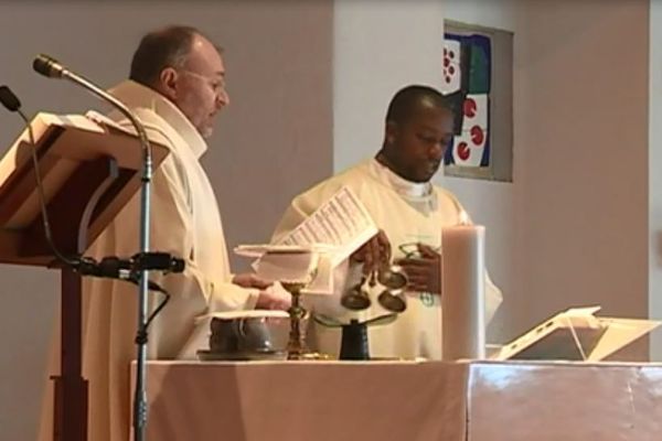 Les célébrations de Pâques se feront sans assemblée à Saint-Pierre. 