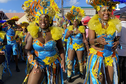 PHOTOS ET VIDÉO. Carnaval de Martinique 2025 : vif succès de la parade carnavalesque du "Boudoum Festival" à Sainte-Anne