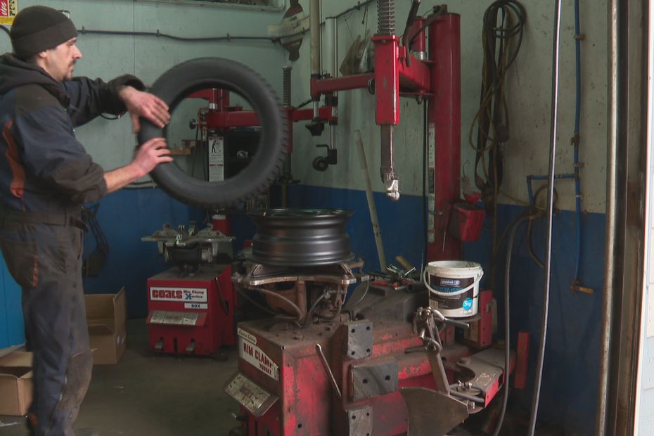 Forte Affluence Chez Les Garagistes De Saint Pierre Et Miquelon Avec L