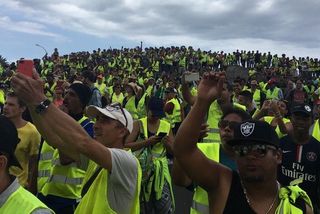 A La Réunion Le Mouvement Des Gilets Jaunes A été Pire