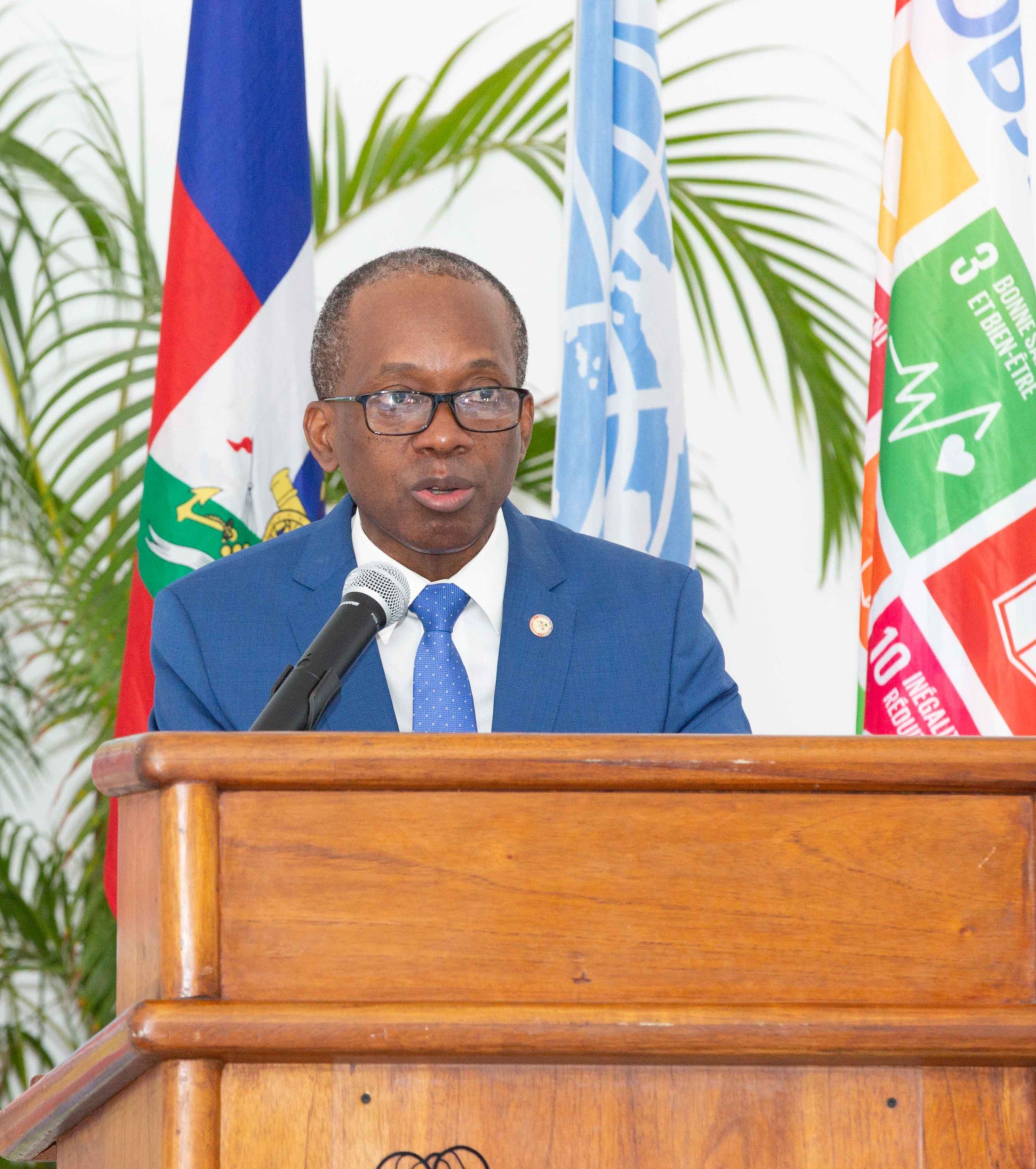 Haïti La Mise En Place Du Conseil Présidentiel De Transition Séternise