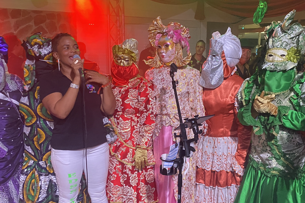 Les ladies tour, l'équipe du samedi soir et la présidente Séverine Mathurin