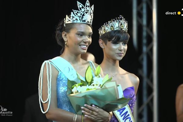 Zaya Toumbou sacrée Miss Mayotte 2024 et Eve Gilles, Miss France 2024