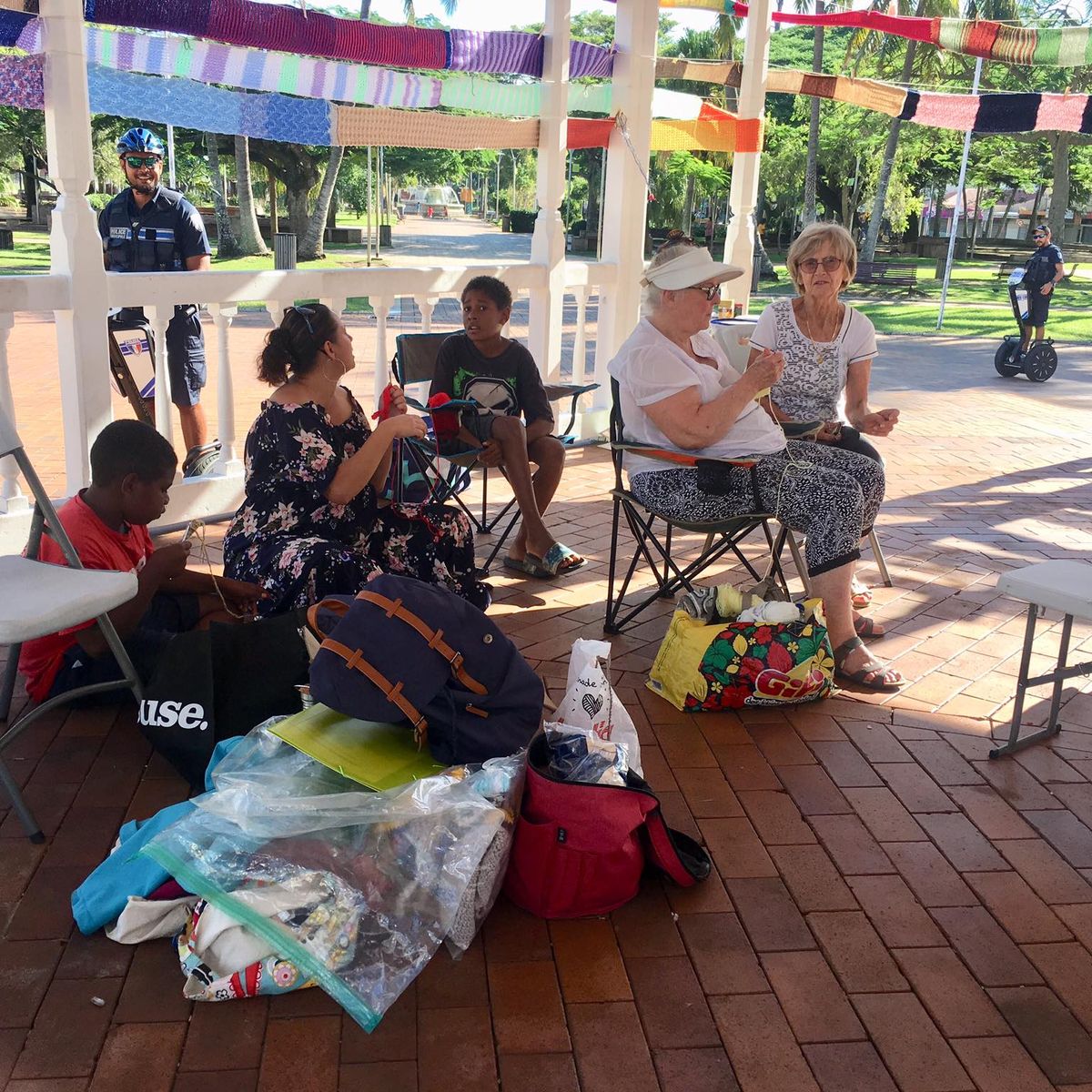 Tricot & Crochet Solidaire à Lyon - Accueil