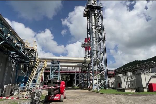 Centre de production d'électricité d'EDF de Galisbay, à saint-Martin.