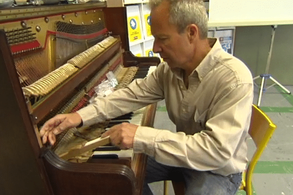 réparation piano collège