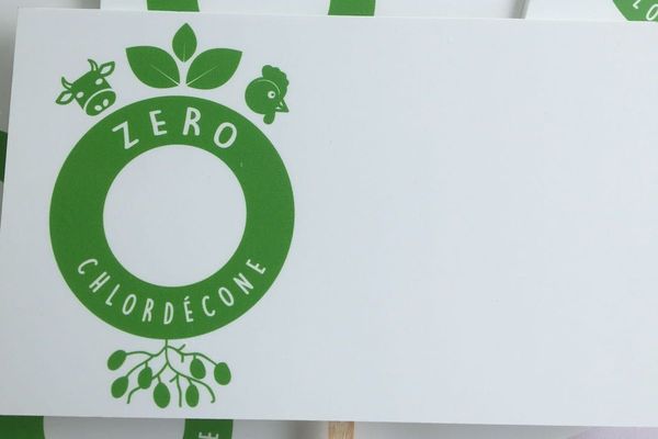 Le Label Zéro Chlordécone a été remis à huit professionnels (agriculture et élevage). 