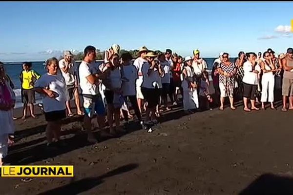 Marche blanche à Mahina