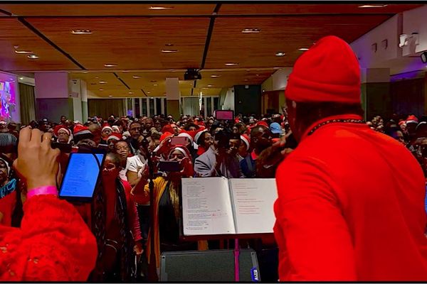 Ambiance de Noël au siège de la région Ile-de-France vendredi 6 novembre 2024