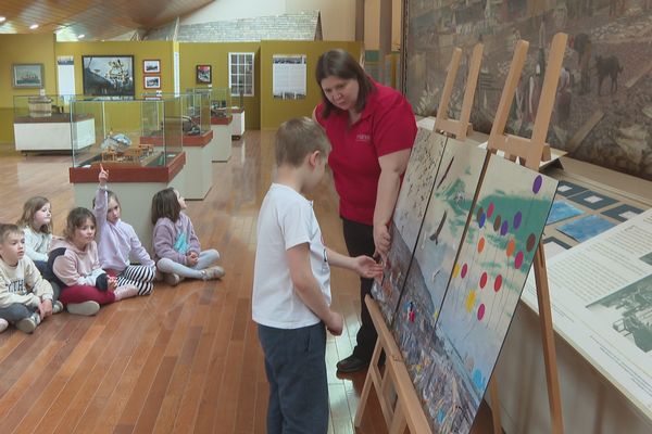 La toile de Gaston Roullet au centre de ce projet pédagogique autour du patrimoine.