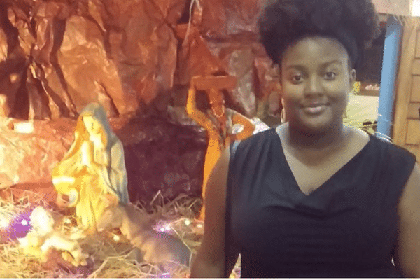 Sarahfina Okolé, ancienne élève de l'école de Petit Bourg, du Collège de Rivière-Salée, tuée aux États-Unis.