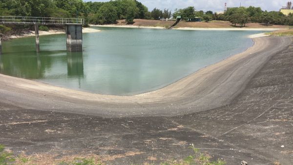 Letaye dam, in Le Moule