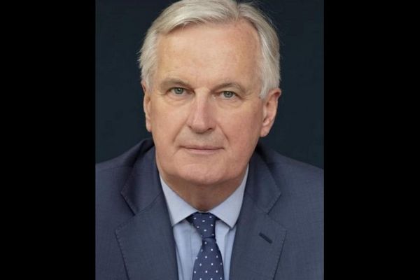 Michel Barnier candidat à l'investiture des Républicains pour l'élection présidentielle 2022 en visite à La Réunion 121121