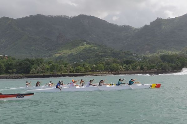 Nuki Hiva va'a