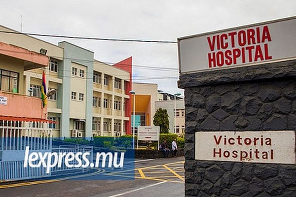 Hôpital victoria bébé abandonné à la naissance dans les toilettes 16 mai 2024