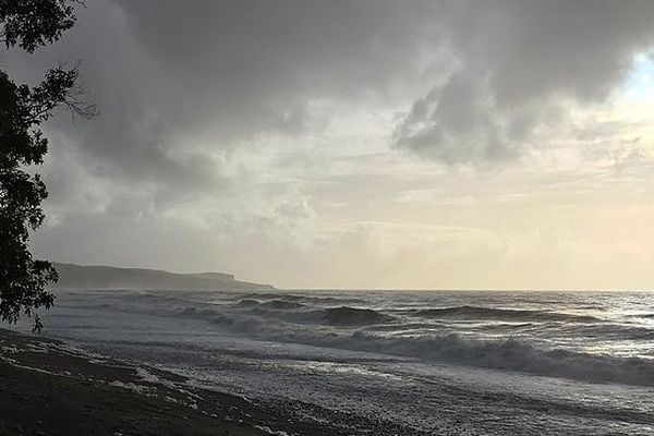 Houle en baie de Saint-Paul 