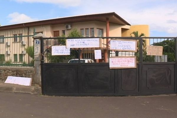 mairie de bouéni