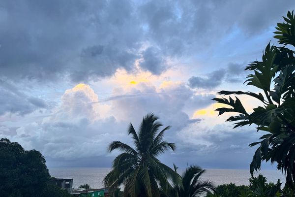 Jour de cyclone à Boueni