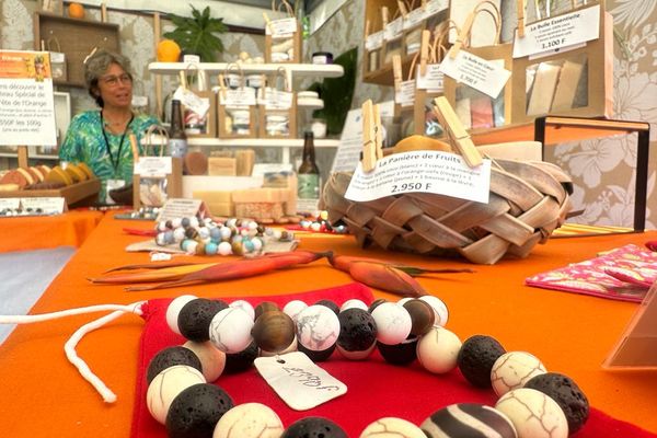 LEs artisans s'exposent à la fête de l'Orange