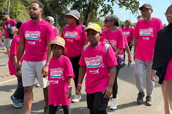 Cortège de la marche Mwendro wa Tama