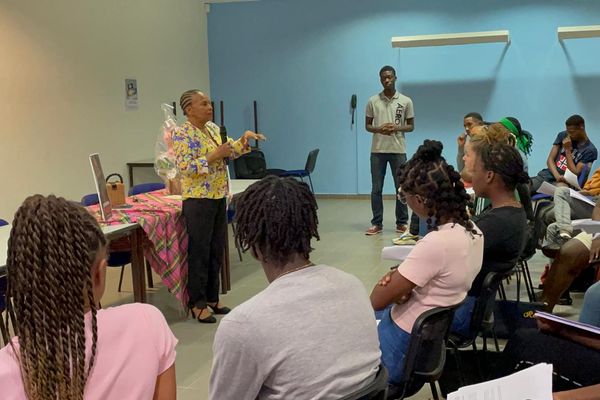 25 mai 2022, un cours de philosphie spécial au lycée de Balata en présence l'ancienne ministre et écrivaine Christiane Taubira