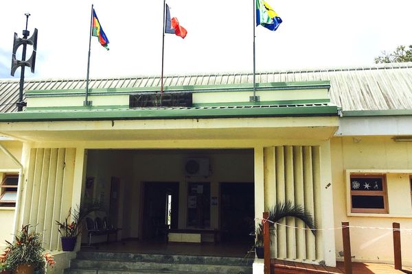 La mairie de Touho.