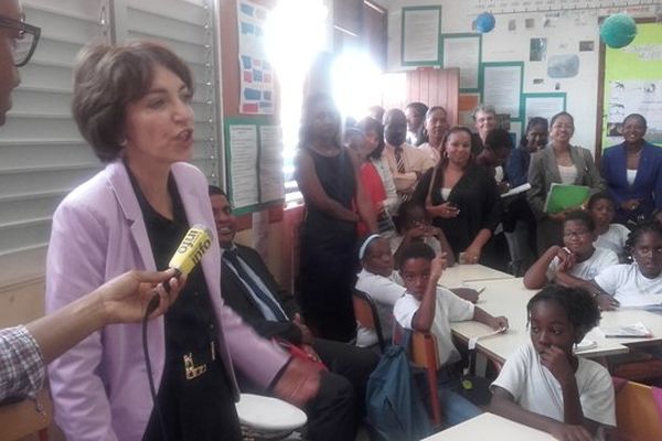 MARISOL TOURAINE ECOLE ABYMES