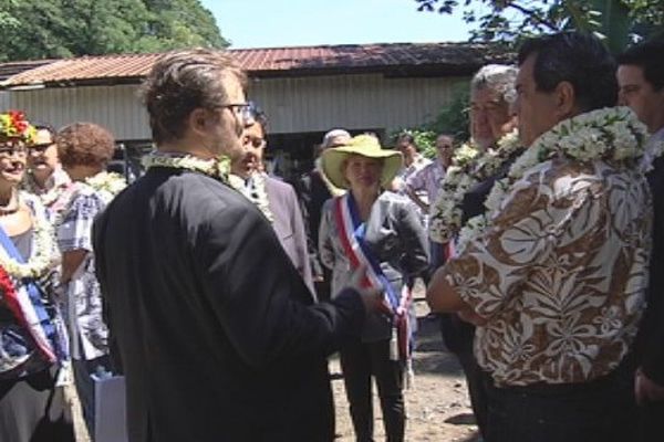 Le gouvernement est en visite à Mahina