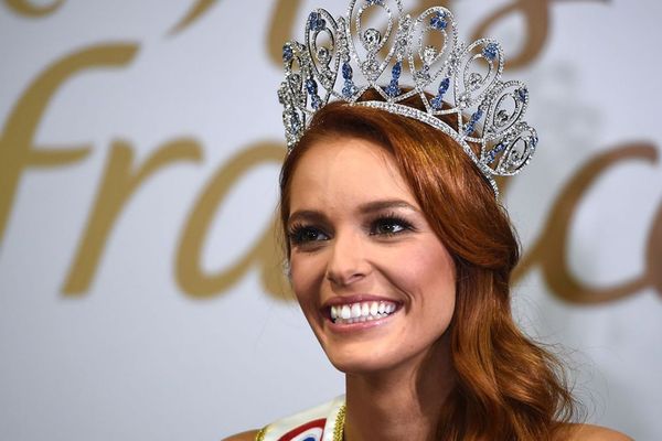 Ophely Mezino 1ere Dauphine De Miss France 2019 Portera Les Couleurs De L