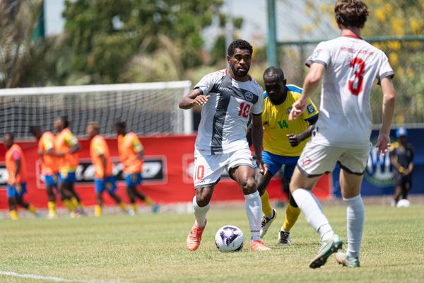 Match très disputé, jeudi 14 novembre 2024, à Port Moresby, entre les Calédoniens et les Salomonais.